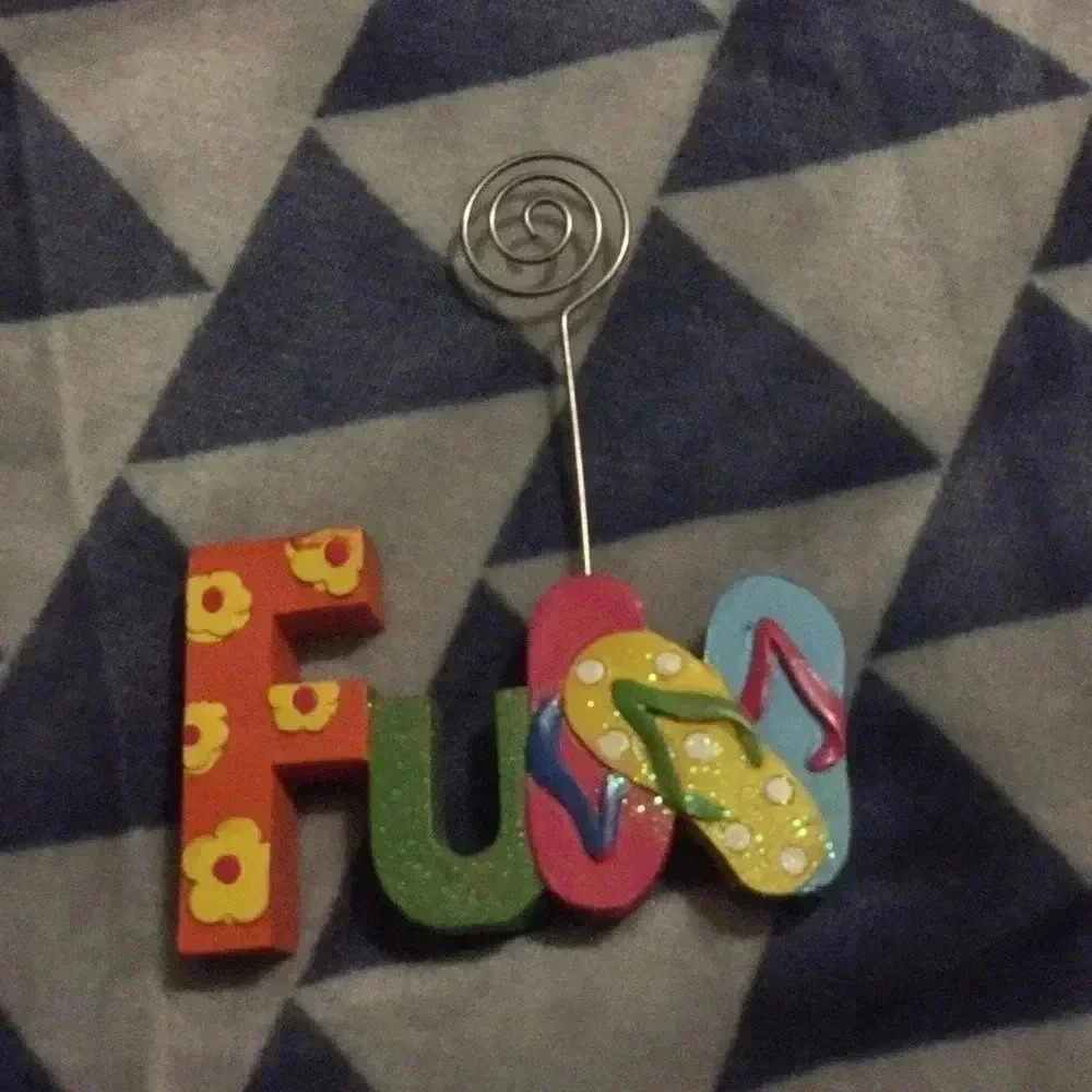 Picture holder